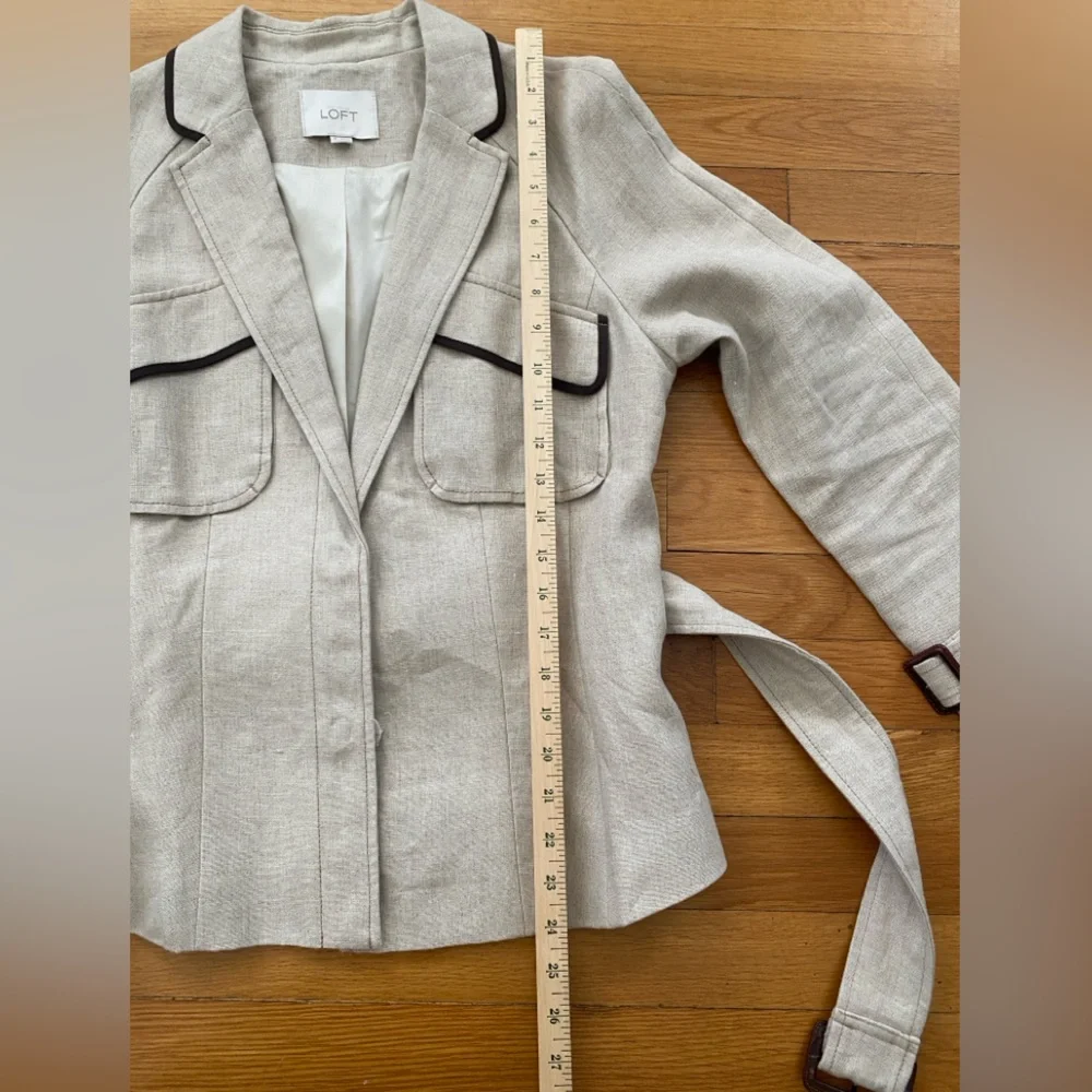 LOFT Ann Taylor LINEN Safari Blazer Size 8 Tan wBelt like new - Picture 12 of 13